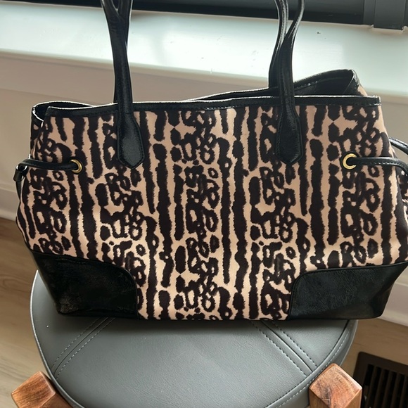 Coach Handbags - Coach Leopard Drawstring Carryall